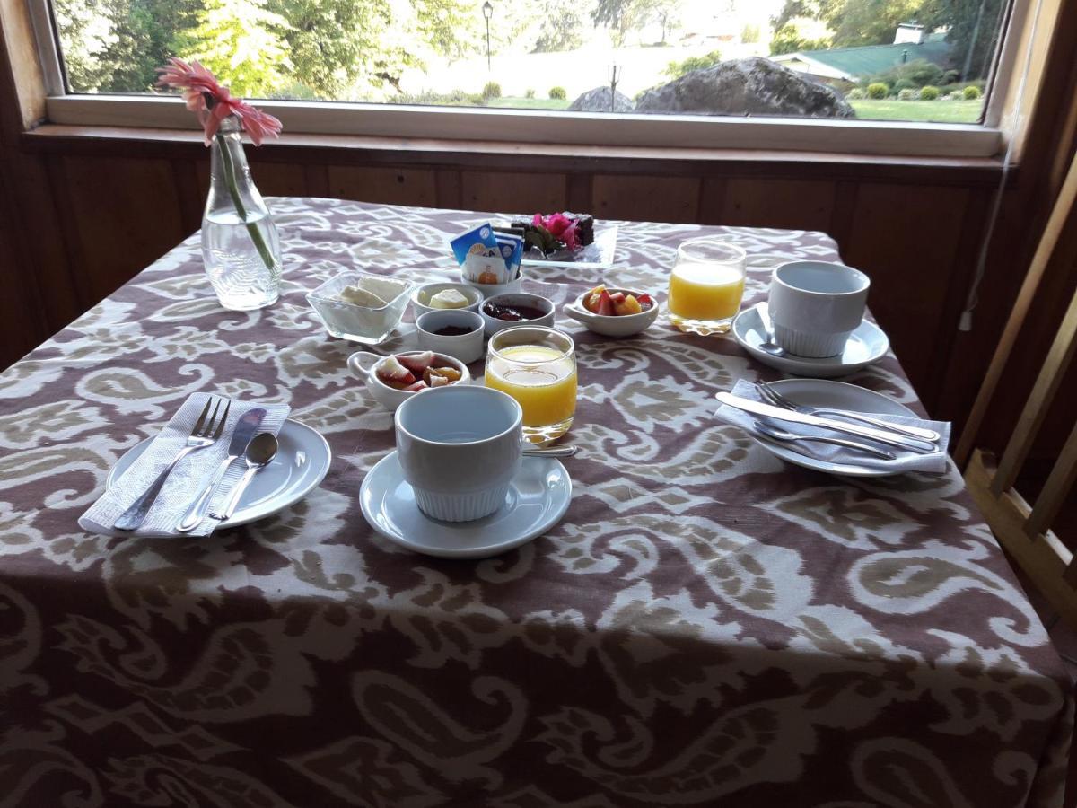 Hotel Y Cabanas El Parque Вильяррика Экстерьер фото