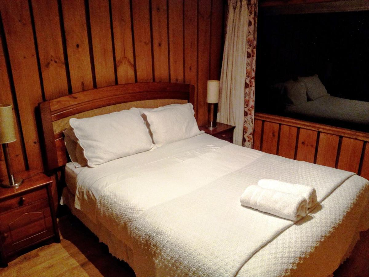 Hotel Y Cabanas El Parque Вильяррика Экстерьер фото